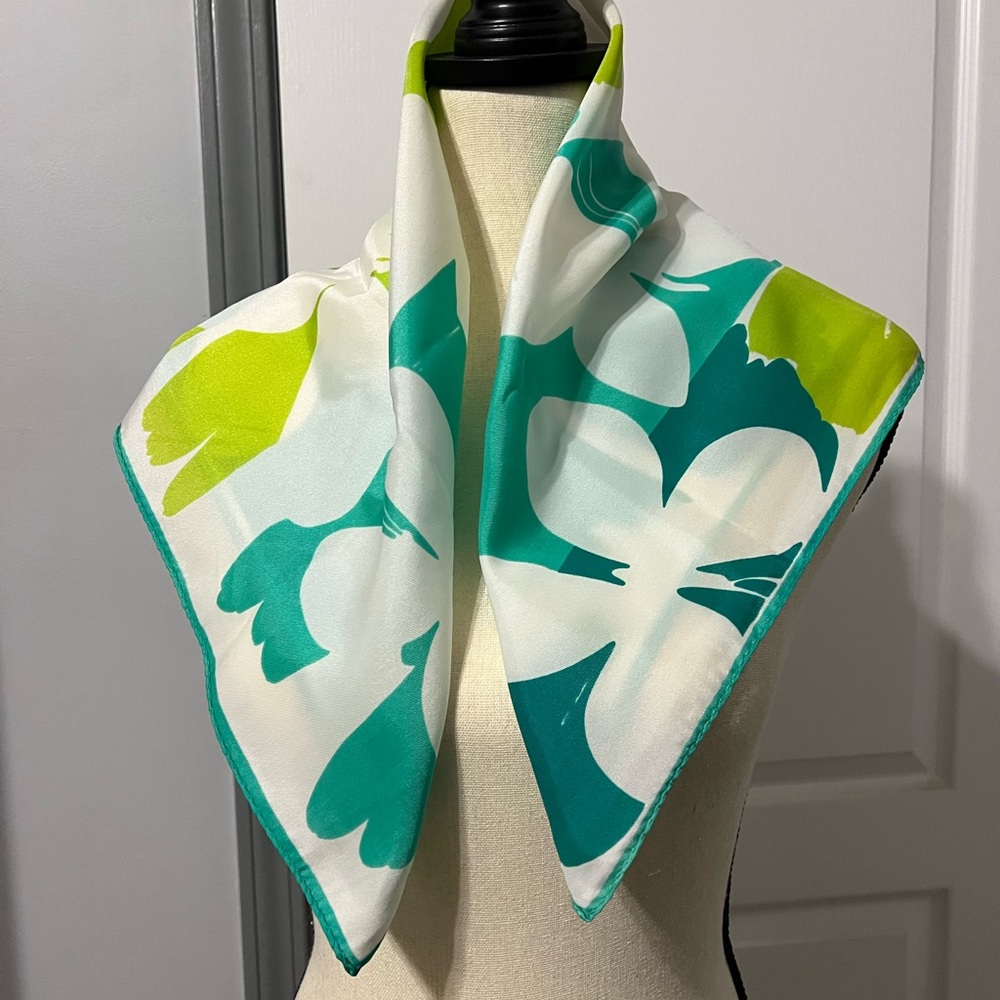 Beautiful Vintage 1960’s Vera Butterfly Scarf